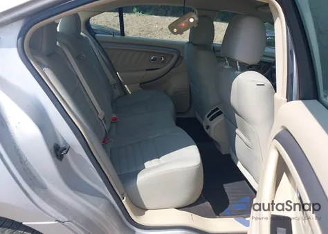 2015 Ford Taurus Se z USA, uszkodzony, nr VIN 1FAHP2D83FG192482